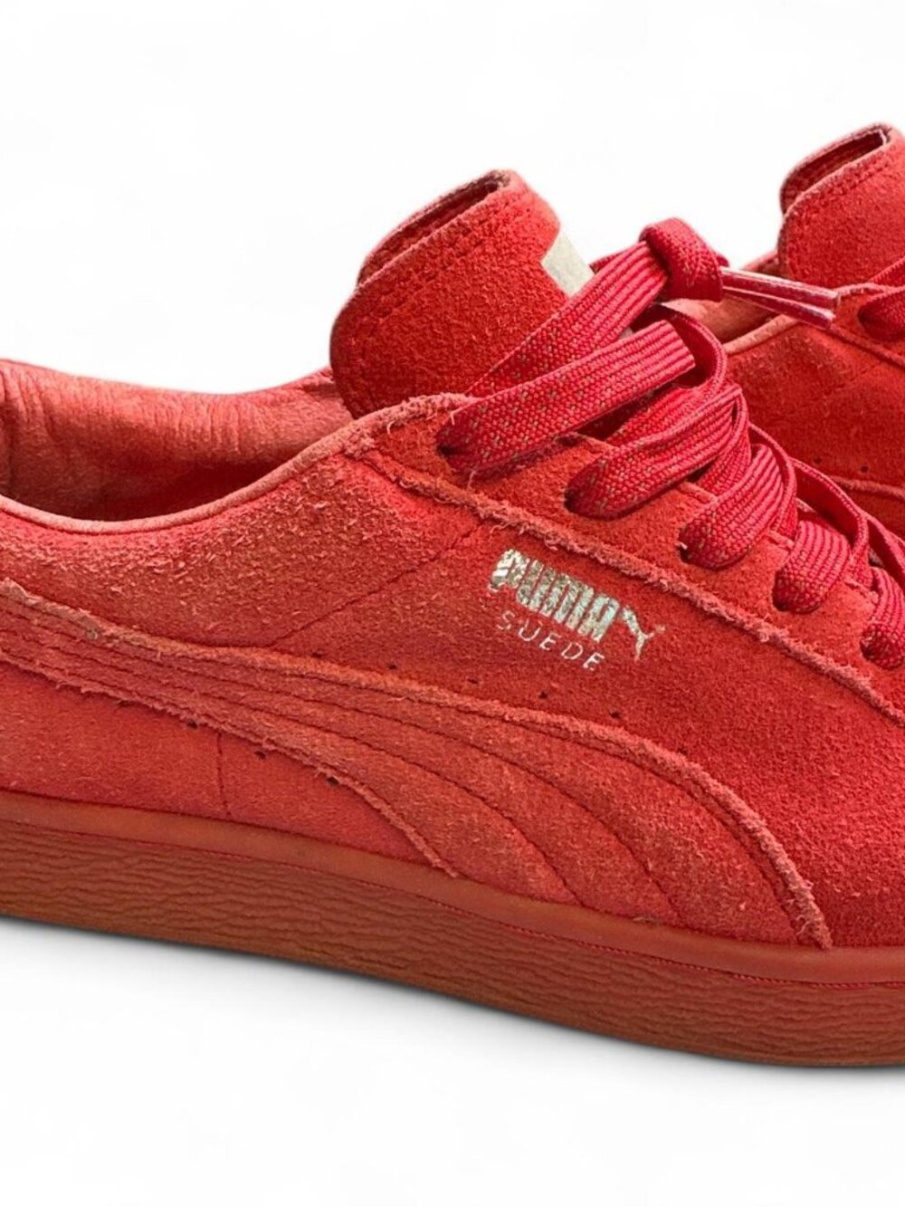 Woman's Puma Red Suede Upper Sneaker Size US 7 Classic Skater